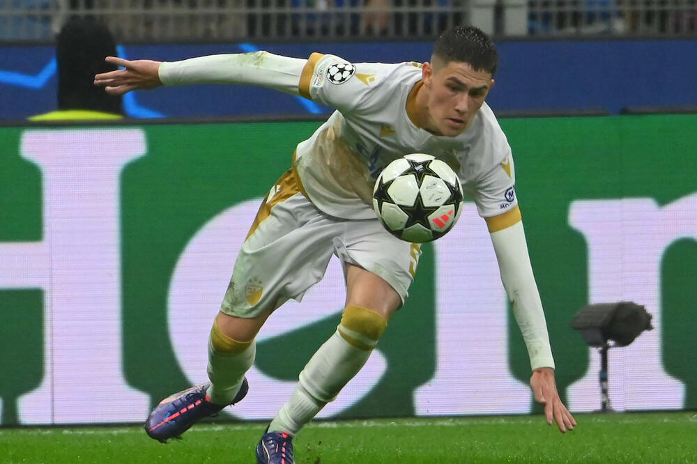 Jedan klub odustao od Andrije Maksimovića!