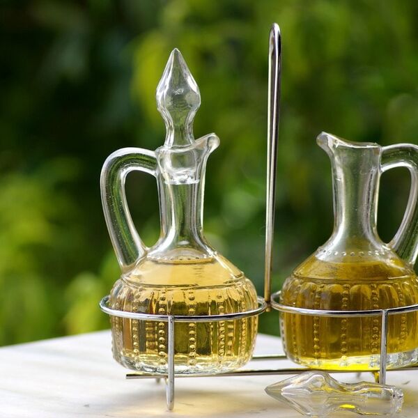 Koje ulje je zdravije? I maslinovo i kokosovo ulje smanjuju upalu, ali jedno je bolji izbor