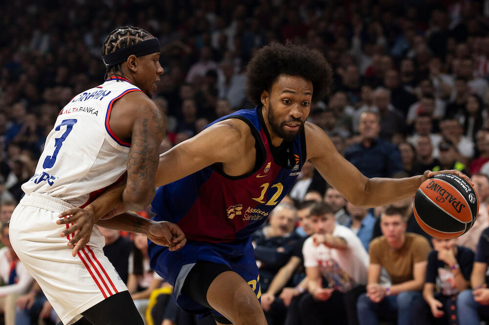 "Imao je sposobnost da sam dobija utakmice, da nosi tim na svojim leđima..." Hvalospevi na račun Parkera (Foto)