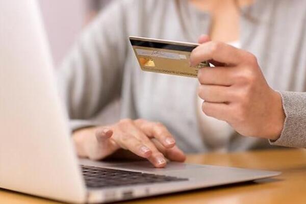 Najviše oglasa za posao u Srbiji u ovim sektorima: Nedostaju im radnici svih profila, plate uopšte nisu male!