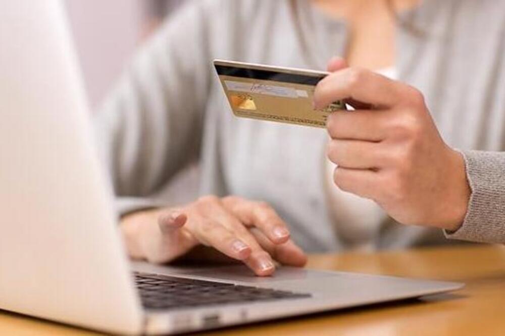 Najviše oglasa za posao u Srbiji u ovim sektorima: Nedostaju im radnici svih profila, plate uopšte nisu male!