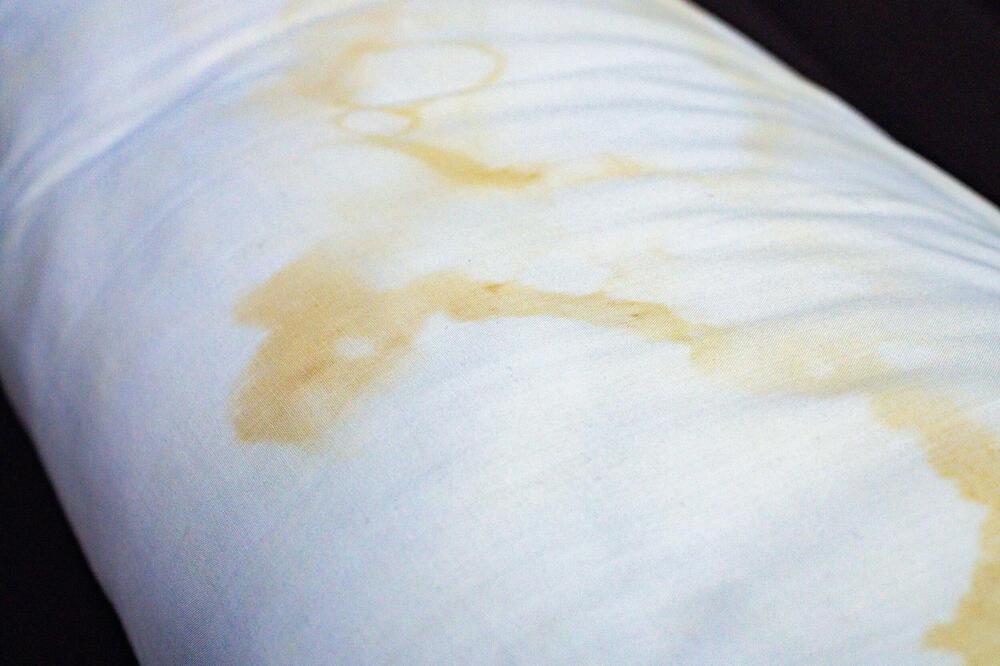 EVO NA KOLIKO STEPENI SE PERU POSTELJINA, JASTUČNICE I ĆEBAD: Postoji 1 jasno pravilo, tako se skidaju sve FLEKE!