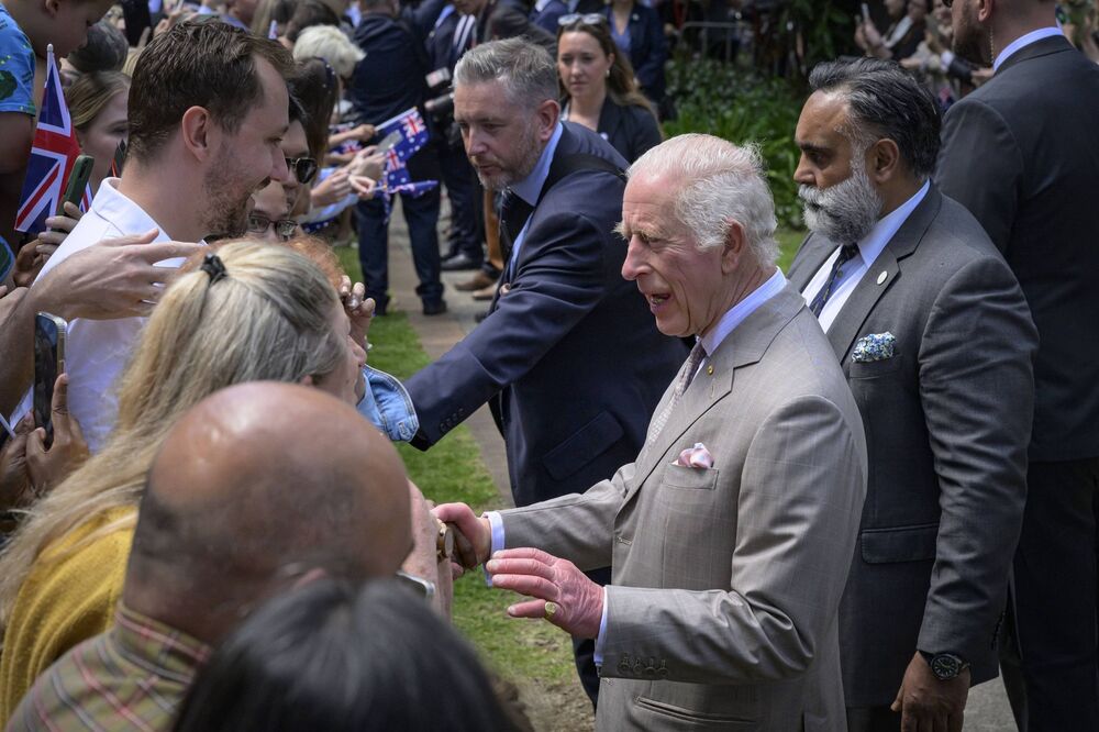 Kralj Čarls III, Kralj Čarls