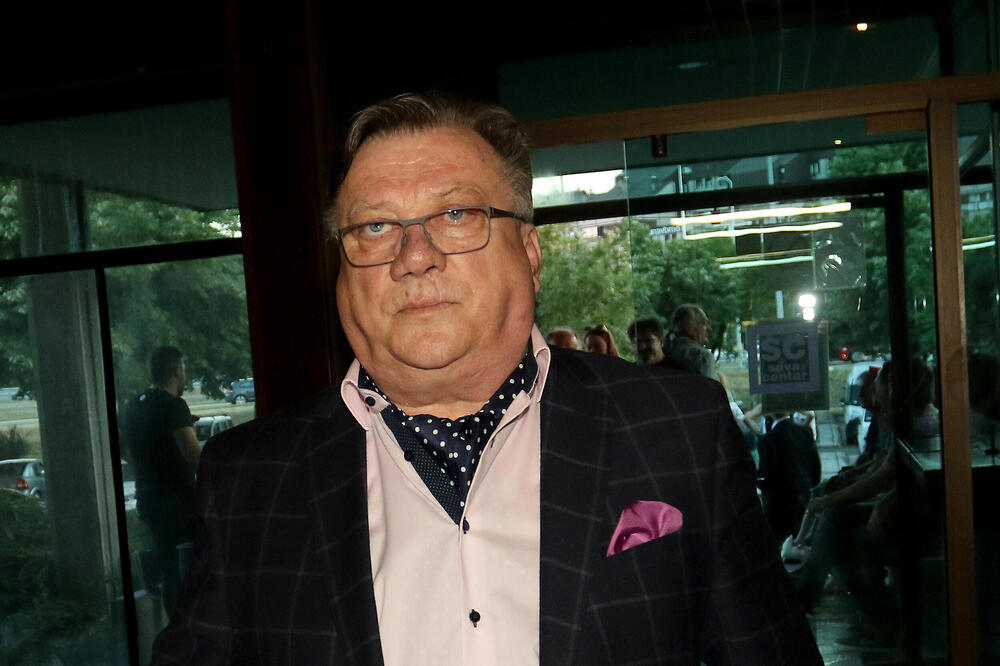 ŽENA MU IMALA RAK, ON IZGUBIO OKO! Od teške životne priče Halida Bešlića naviru suze! Doktori mu jedva...