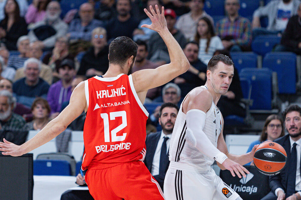 Mario Hezonja (desno) na utakmici Real Madrida i Crvene zvezde