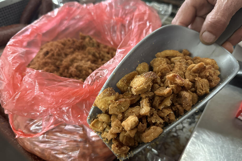 ŠAKA ČIPSA, ČVARAKA ILI FLIPSA? Nutricionista otkriva koji je najbolji izbor, neke stvari će vas zateći, i to baš!