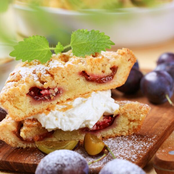 Mađarice sam ovako prave kolač od šljiva! Ukus obara sa nogu - trik je u tajnom sastojku za koji Srpkinje ne znaju!