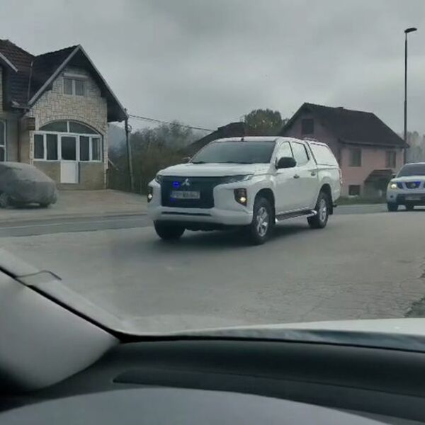 Nezapamćena drama kod granice sa Srbijom: Pogledajte kako je vojska opkolila selo u kom se navodno krije Baljagić!