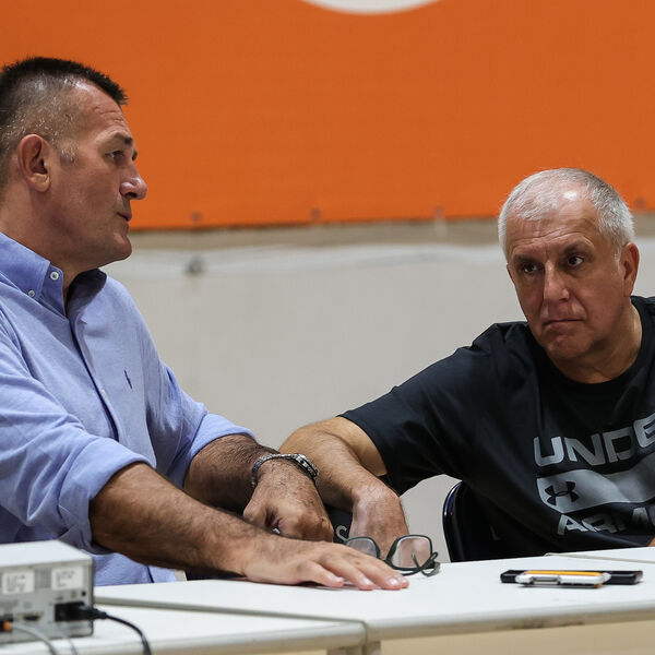 "Novac za centra spreman, Obradović i Savić na potezu"