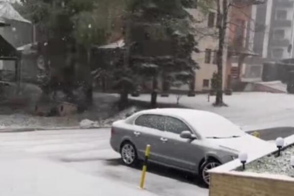 Zabeleo se još jedan deo Srbije, veje sneg kao u filmovima: Prava snežna idila (FOTO/VIDEO)