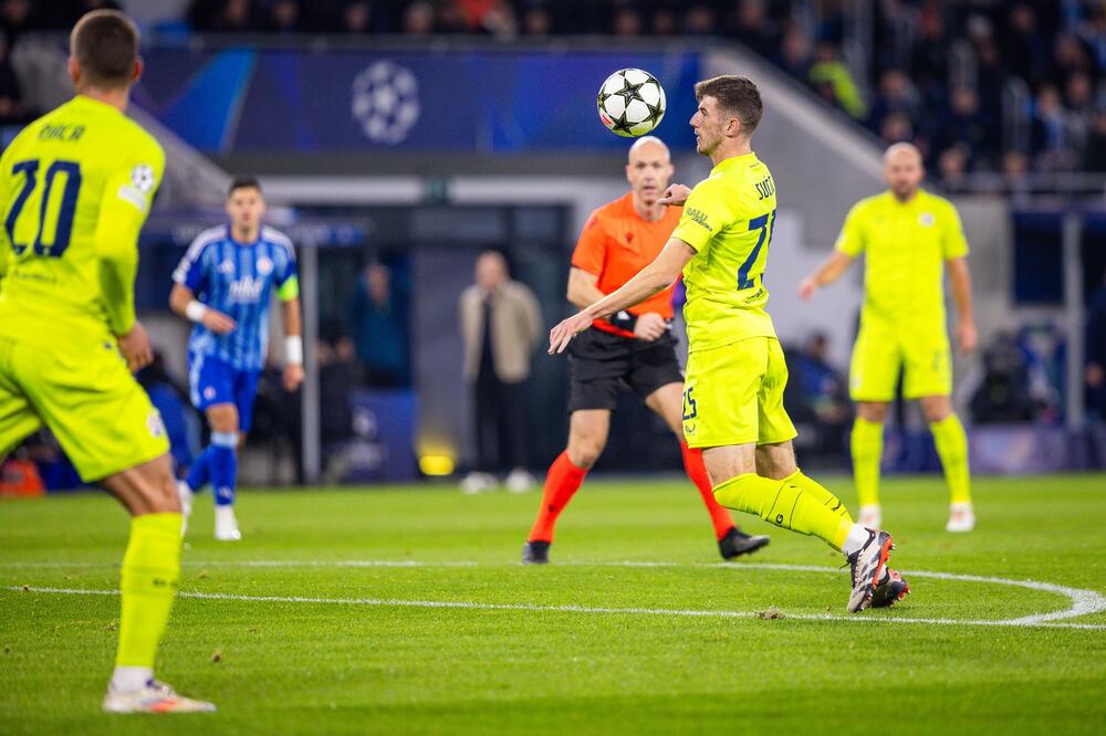 "Atomska bomba" u Zagrebu: Osvajač Zlatne lopte na klupi Dinama