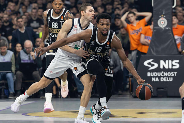 Potpisao brutalni centar: Moćno pojačanje!