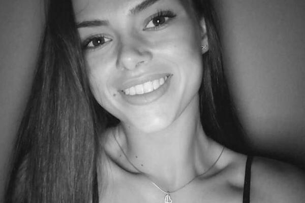 U Paraćinu proglašena trodnevna žalost zbog smrti Anje Radonjić: 17 dana se herojski borila, tuga!