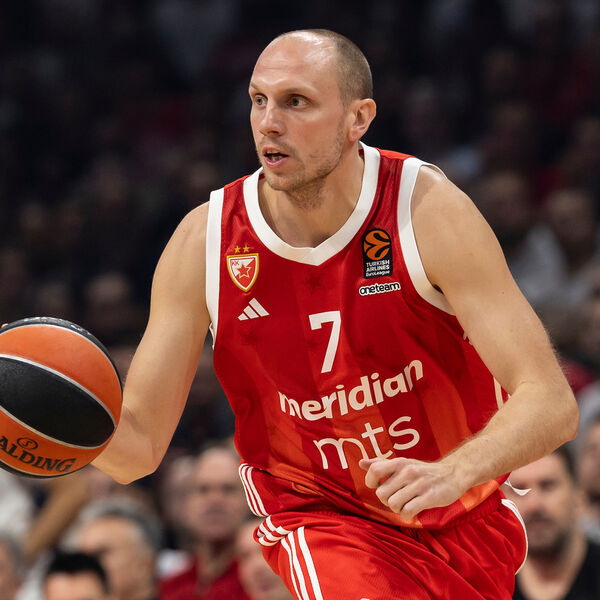 Govori Dejan Davidovac, kapiten KK Crvena zvezda - "u tranziciji igramo dobro, ali u napadu mora više discipline"