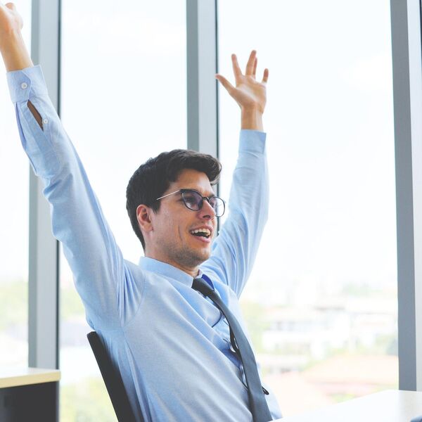 Pogledajte muškarcu u ovaj deo tela i odmah ćete znati koliki mu je ponos: Ne, ne radi se o rukama, ni nosu