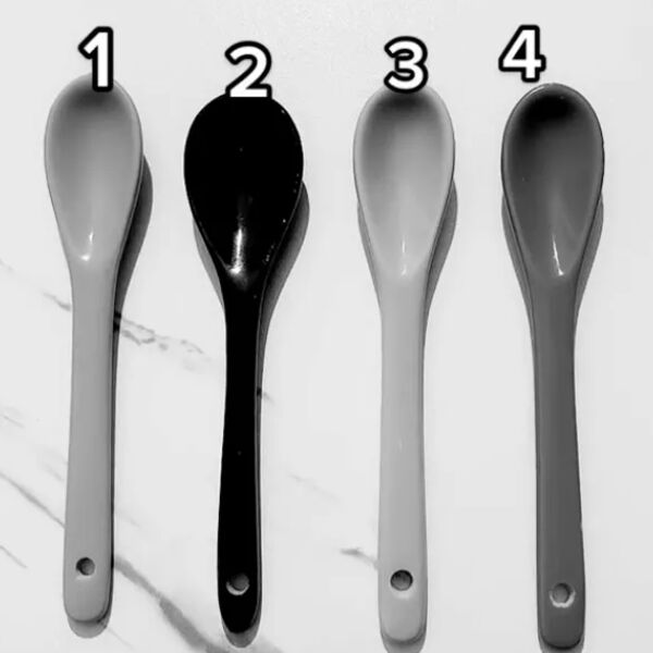 Samo 2 odsto ljudi na ovoj slici iz prve vidi crvenu kašiku: Proverite da li ste među retkima (VIDEO)