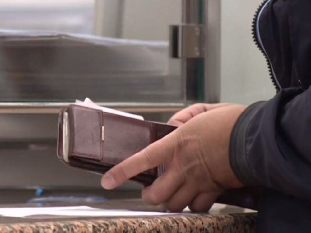 V Srbiji se bo minimalna plača zvišala za 9,4 % od oktobra