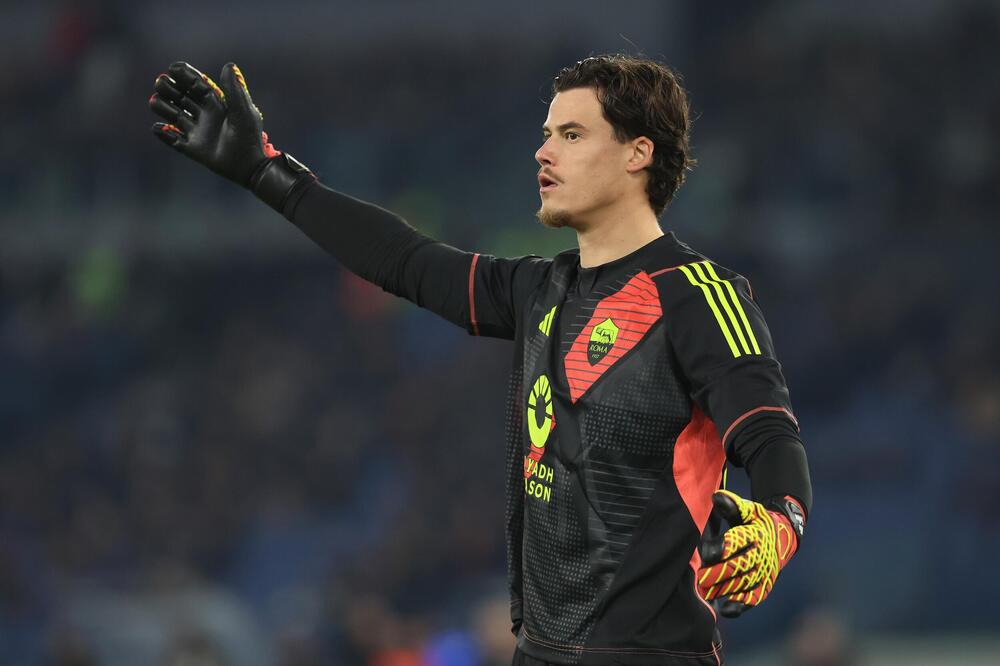 Mile Svilar - kompromis oko plate sa Romom ili prihvatanje poziva jednog od dva velikana