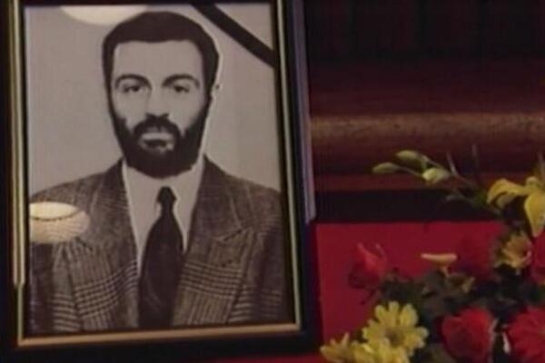 ČEKAO GA DA SE VRATI IZ PRODAVNICE, PA U NJEGA SASUO 18 HITACA Ko je ubio Dragana Radišića? Tragovi vode ka ALBANCU