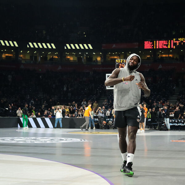 Lesorov sarkastičan odgovor Mišku - "srećom, sinoć se nisam svađao sa majkom..."