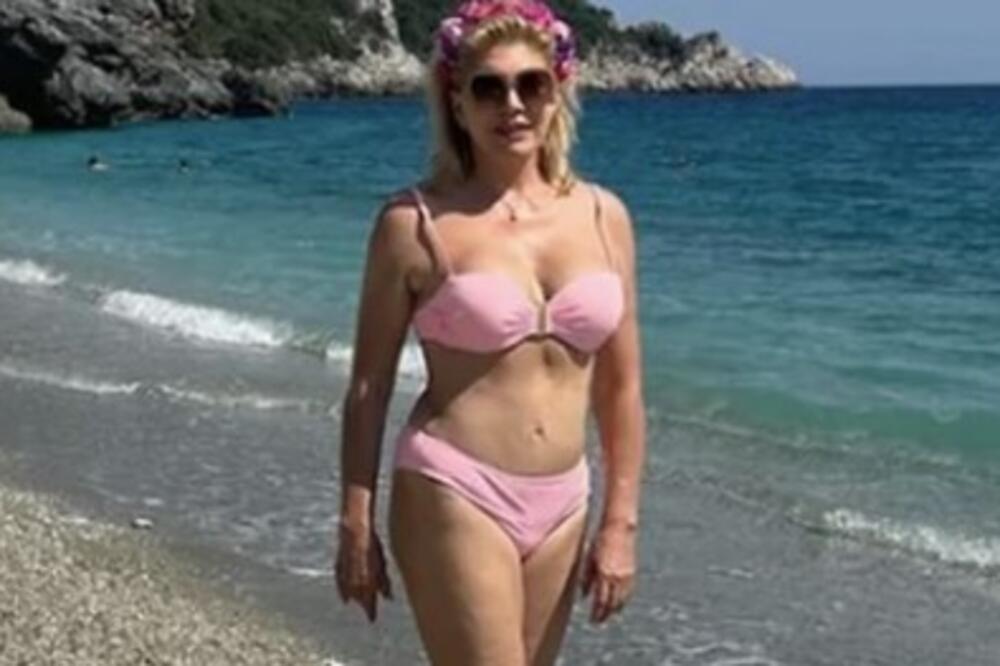 NJENE GOLE FOTKE ZA PLEJBOJ IMALA SVAKA KUĆA U SRBIJI! Iznenadiće vas koliko plavuša zapravo ima godina danas - ŠOK