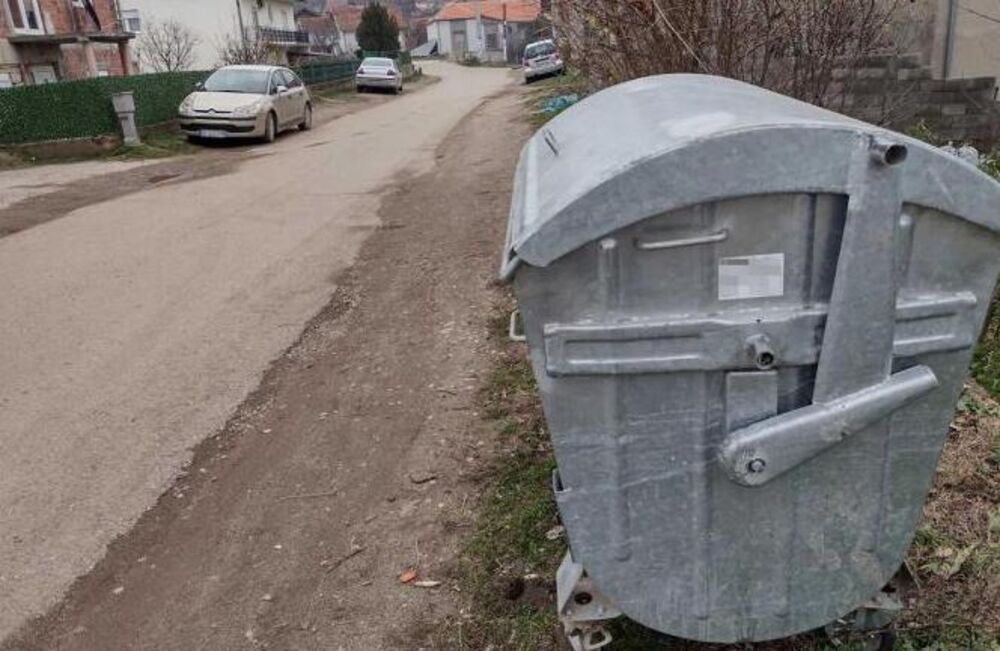 Kontejner u kom je pronađena beba