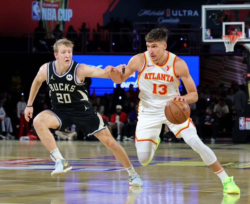 Bogdan Bogdanović (desno)