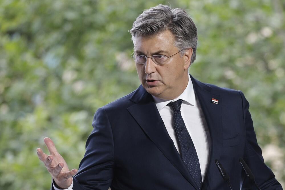 MAĐARSKI MINISTAR OPTUŽIO HRVATSKU ZA RATNO PROFITERSTVO! Hitno se oglasio Plenković o NIS-u!