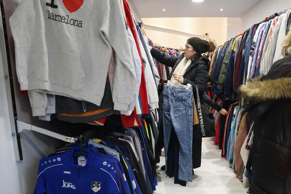 Radnica second hand prodavnice otkrila kada treba ići u kupovinu: Ovo je caka, tad je roba najbolja!