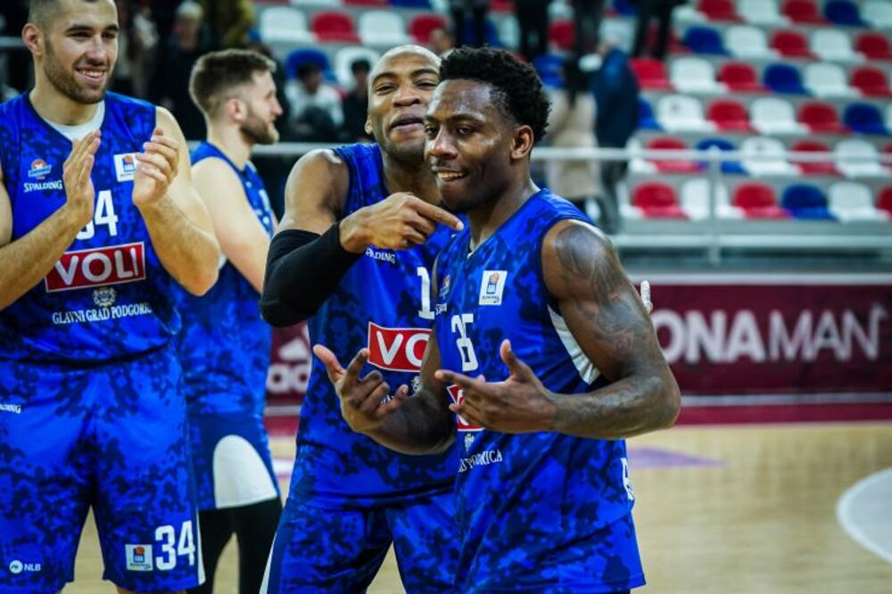 Budućnost ne staje!