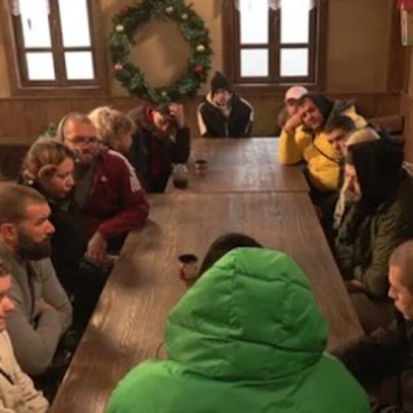 "Sa velikom tugom i razočarenjem...": Hitno se oglasila porodica učesnika Farme, dok on divlja u rijalitiju...