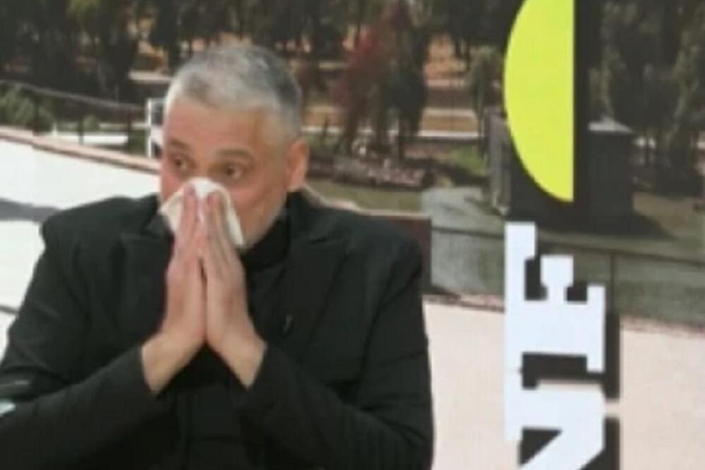 Pogledajte šta Čeda Jovanović radi dok lije kiša! Nova objava šokirala Srbe