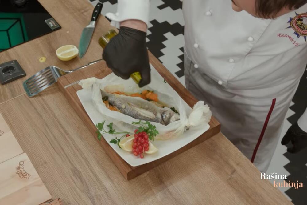 JEDNSTAVNO I PREUKUSNO - Savršeno spremna riba jako brzo i lako!