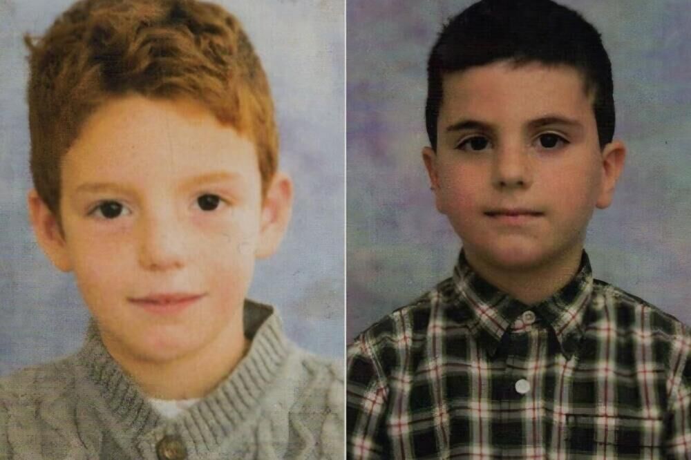 Dečaci Jovan i Vukan