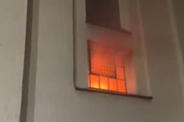 Incident u Šapcu: Zapalila se crkva tokom paljenja badnjaka, pogledajte snimak! (VIDEO)