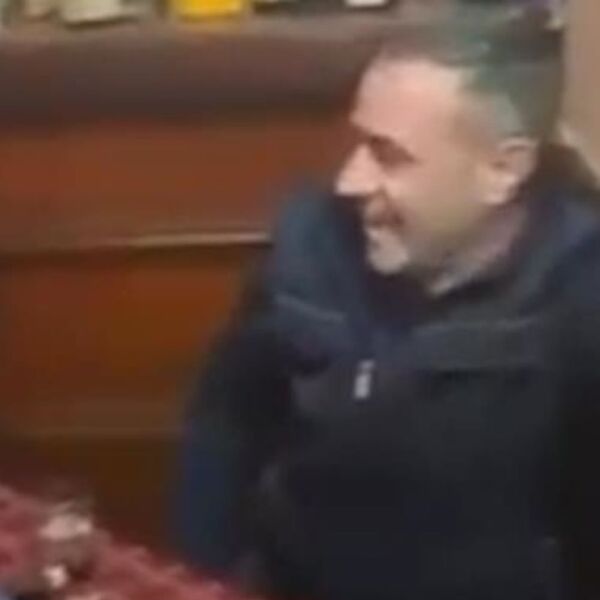 Jeziv snimak monstruma sa Cetinja: Evo šta je radio u kafani pre krvavog pira! (VIDEO)