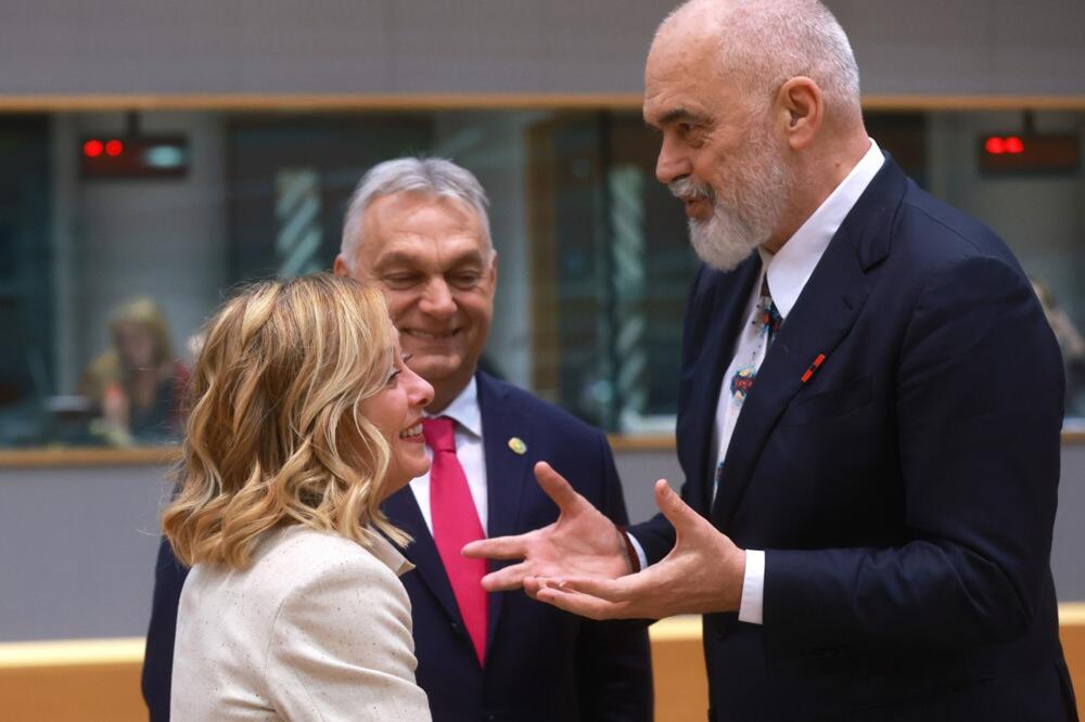 NEKAD CRNA OVCA, SAD NAJMOĆNIJA ŽENA EVROPE Ovo je prava istina o Đorđi Meloni koja je bila u Srbiji, jedno šokira!