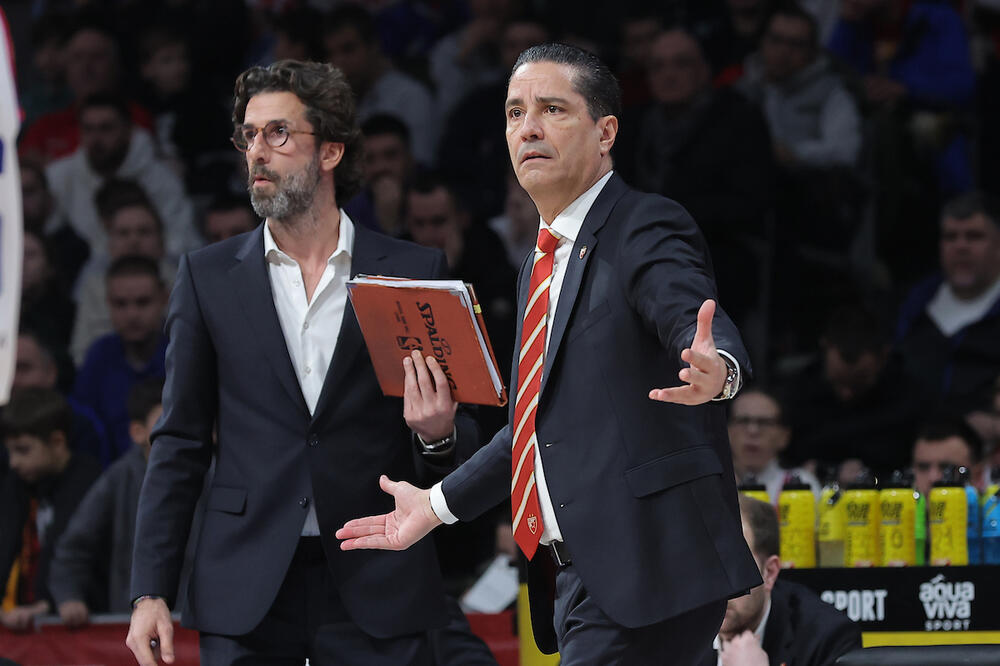 Grobari pogodili Janisa Sferopulosa! (VIDEO)