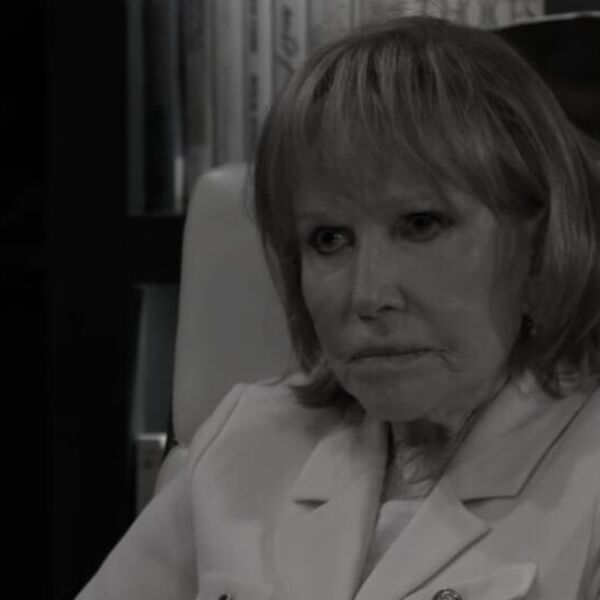 Umrla glumica Lesli Čarlson