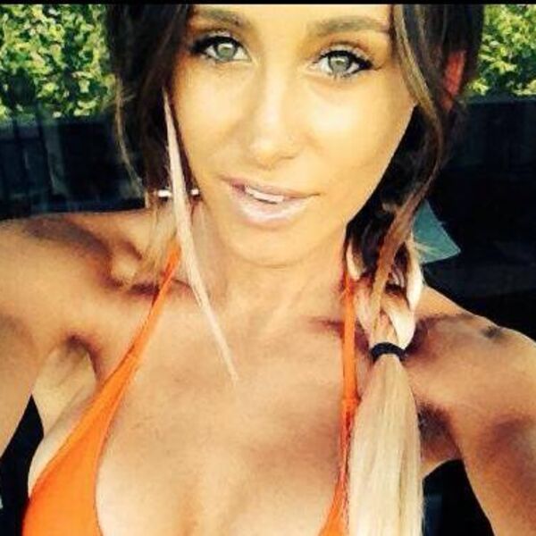 Horor! Popularna zvezda OnlyFansa pala sa balkona na Baliju i poginula