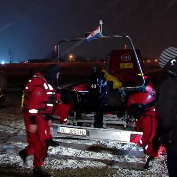 Majka trogodišnje devojčice koja je nestala u ledenoj Savi dovedena na sud: Ovako se branila u policiji!