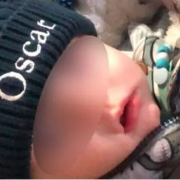 Majka stavila sina na oglas, uz reči - Mora da ode odmah! Ljudi nekoliko puta gledali, pa poručili samo 1 stvar