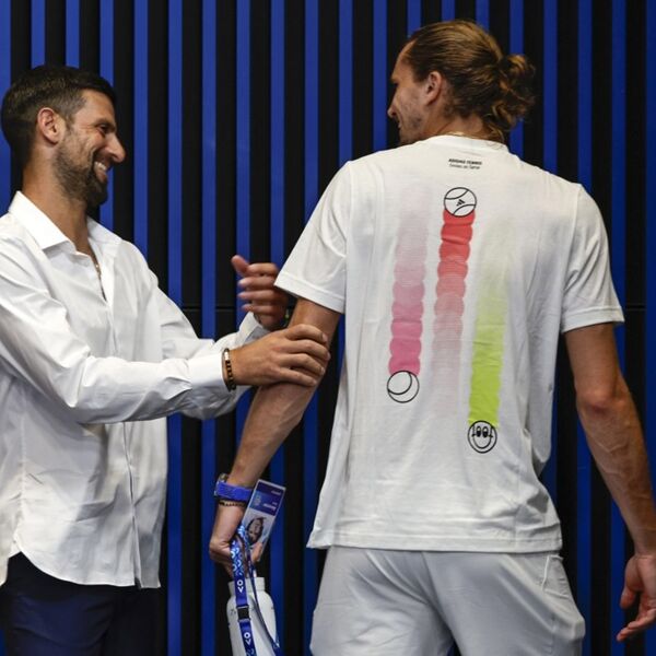 "Novak ima 400 miliona u banci, mislite da ga je briga?"Napali Đokovića, Zverev crko od smeha i zapušio im usta