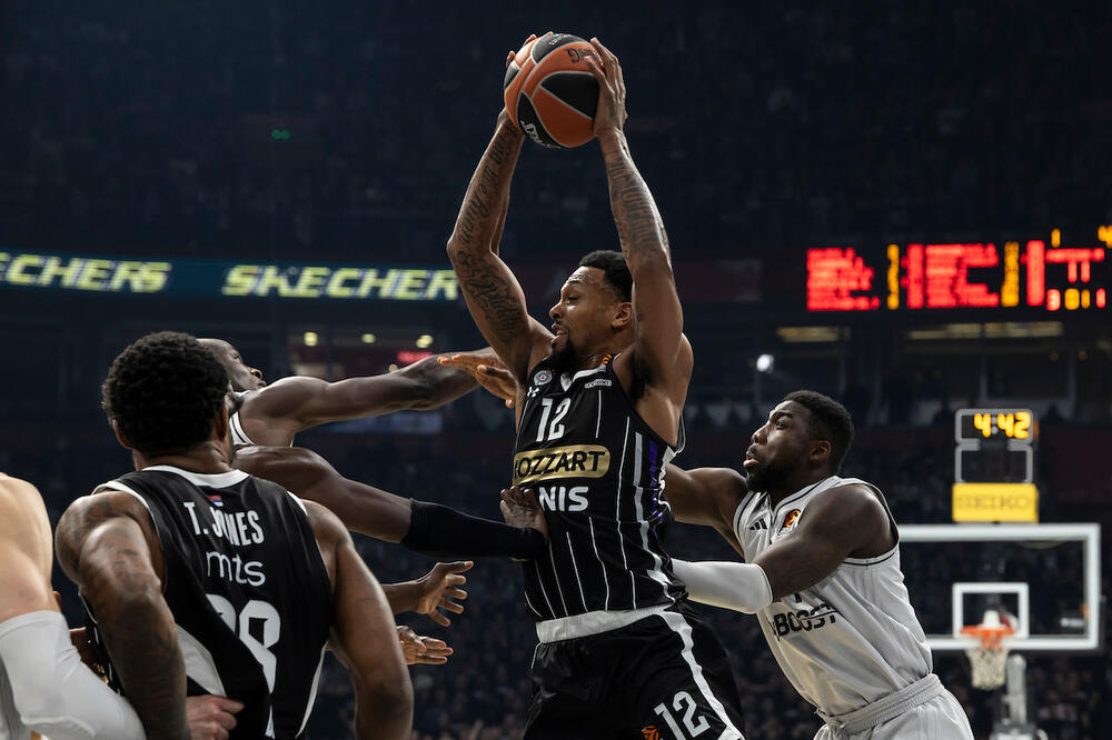 Detonacija: Potpisao brutalan NBA igrač