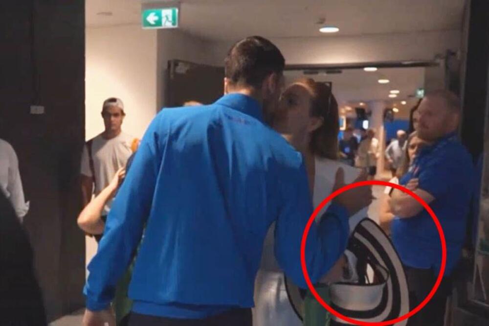Da li vam je promakao moćan detalj Jelene Đoković? Sve se videlo u trenutku kad je Novaka ispratila na meč!