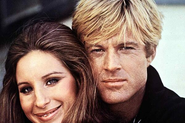 "ODLIČNO SE LJUBIO, I KAO MLAD I KAO STAR": Slavna plavuša sanjala SE*S sa njim, a sada je UMRO!