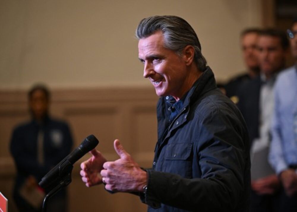 Guverner Kalifornije