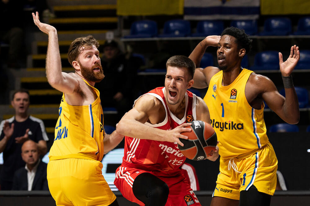 Kakav peh i nesreća! Lider pokidao mišić!