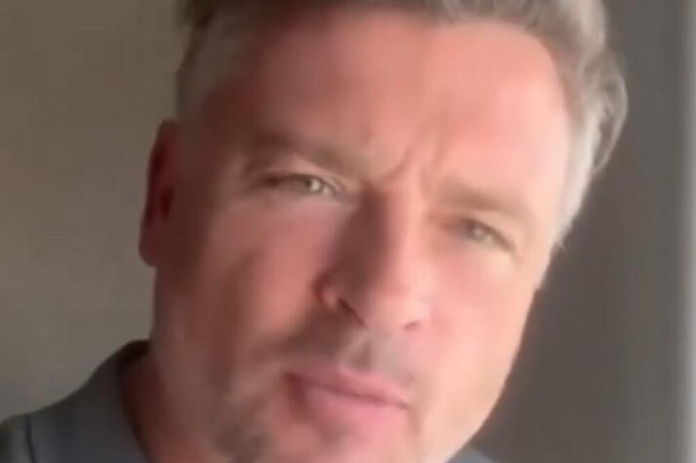 Propao kao žeton! Srpkinje su ga obožavale, a sad ga ne bi prepoznale na ulici, skroz se zapustio