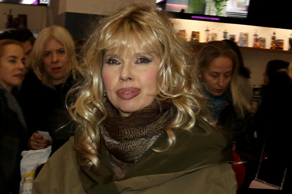 Kako je Biljana saznala da ima opaku bolest? Poznata Srpkinja doživela tragediju, a onda čula i ove užasne vesti